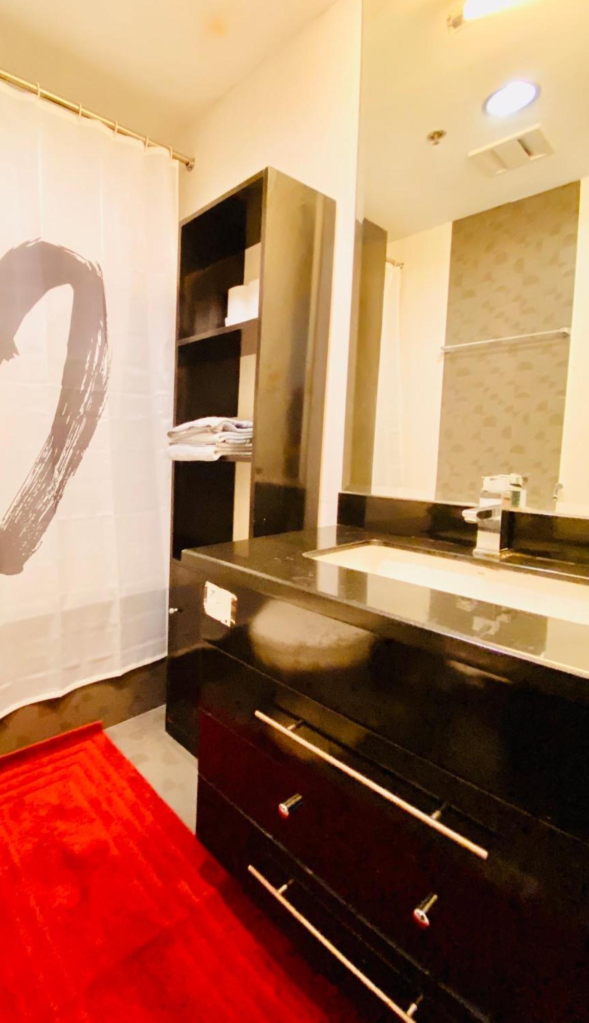 Beautiful And Spacious 2 Real Bedrooms 2 Bathrooms In Bgc Global * Manila